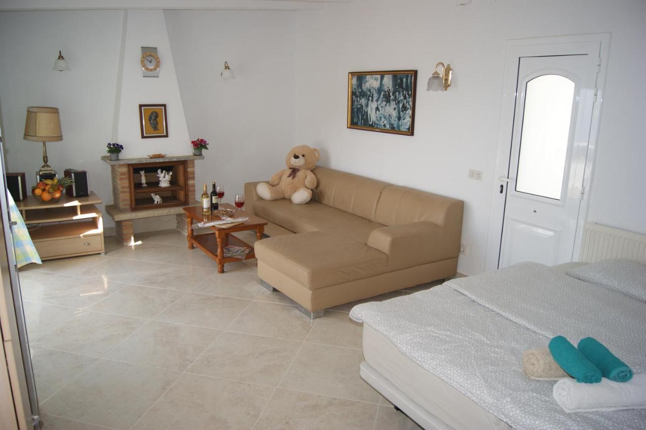 Lloret Apartments リョレート・デ・マル エクステリア 写真