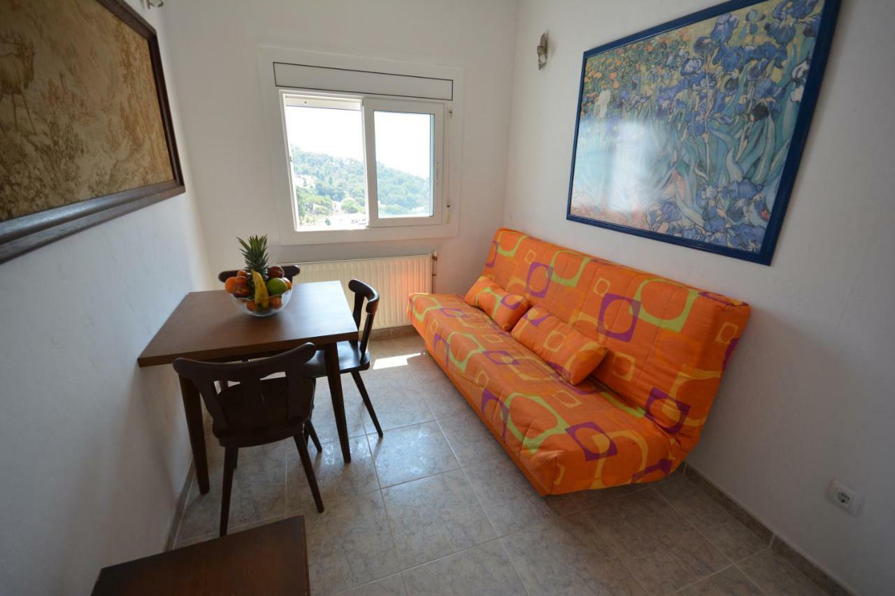 Lloret Apartments リョレート・デ・マル エクステリア 写真